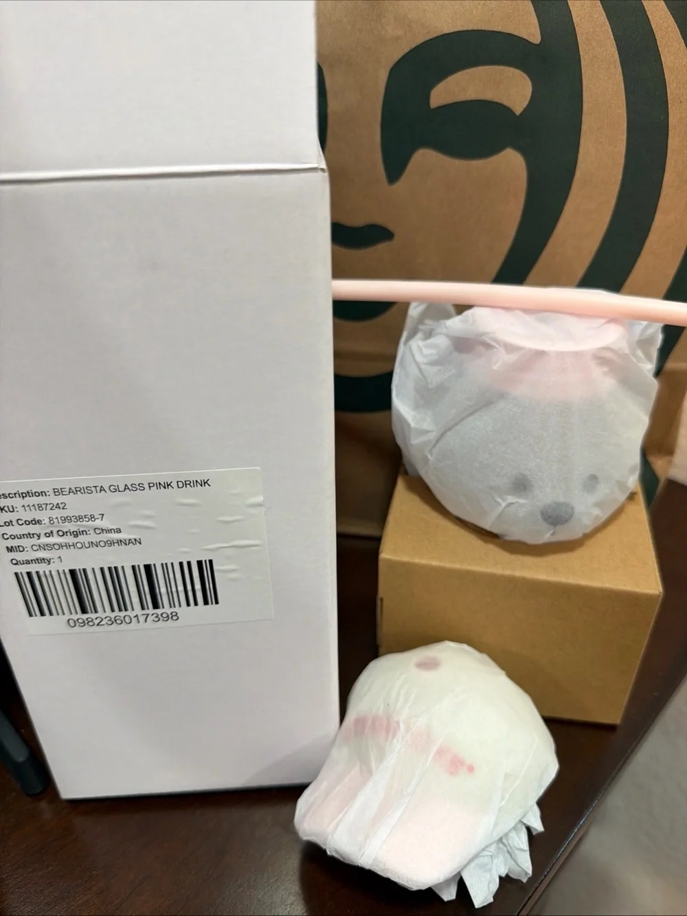 Starbucks questions leave